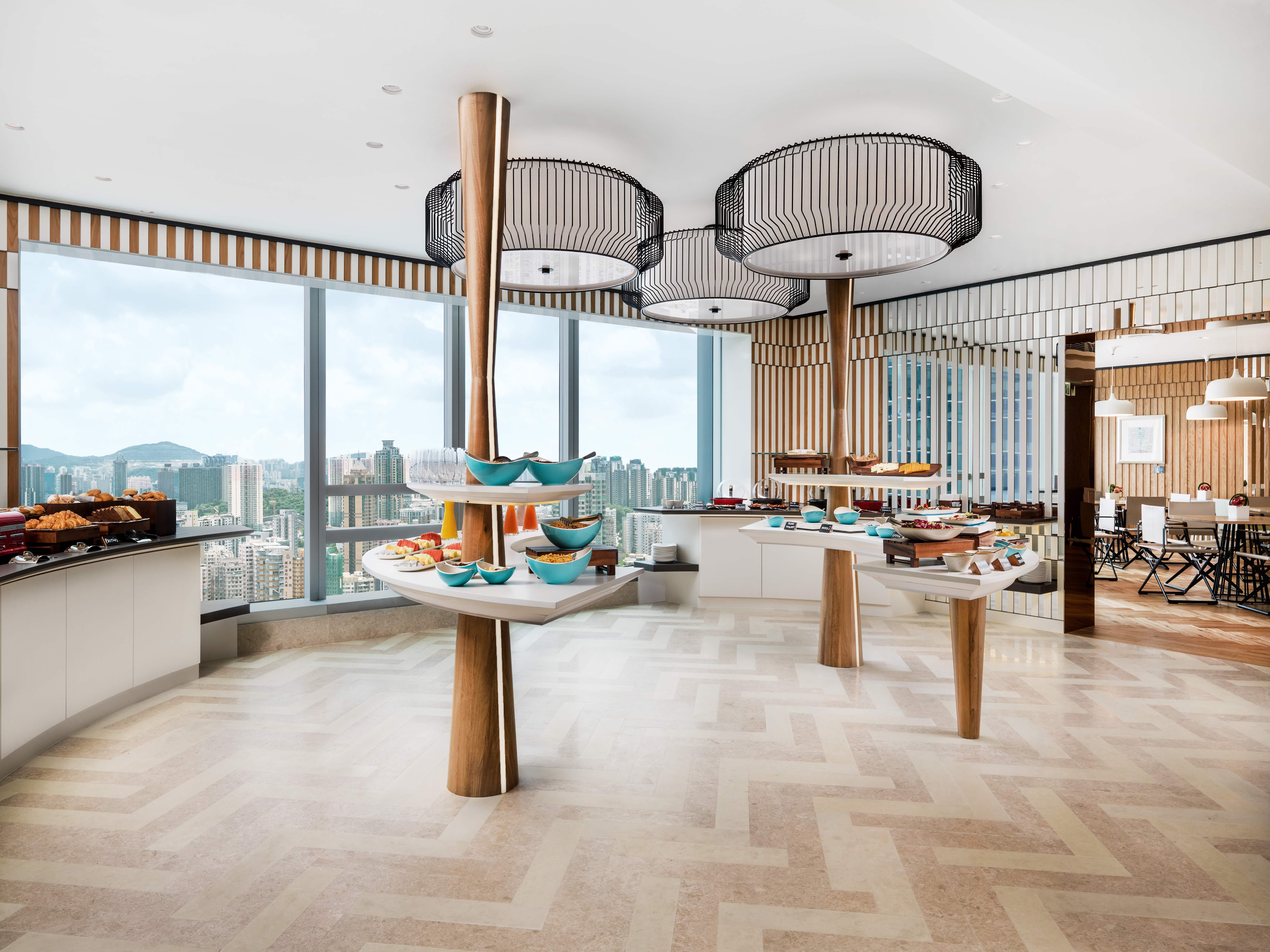 Cordis, Hong Kong Hotel Kültér fotó The Club at The Landmark, Central, Hong Kong
